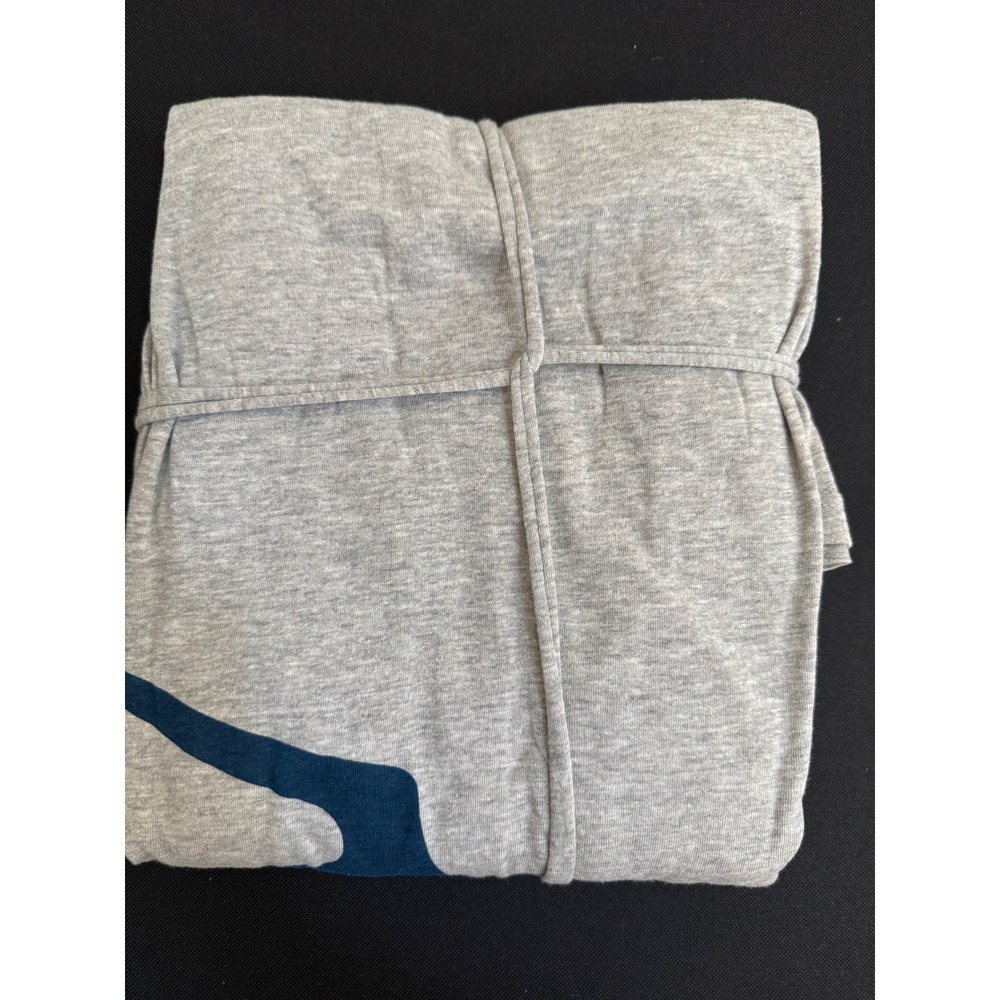 Qantas Business Class Pajamas Set Gray Blue Kangaroo Logo Sleepwear M/L New - Picture 2 of 3